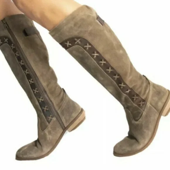 BORN B.O.C (size 6 1/2) Albi Tall Boots - Picture 8 of 8